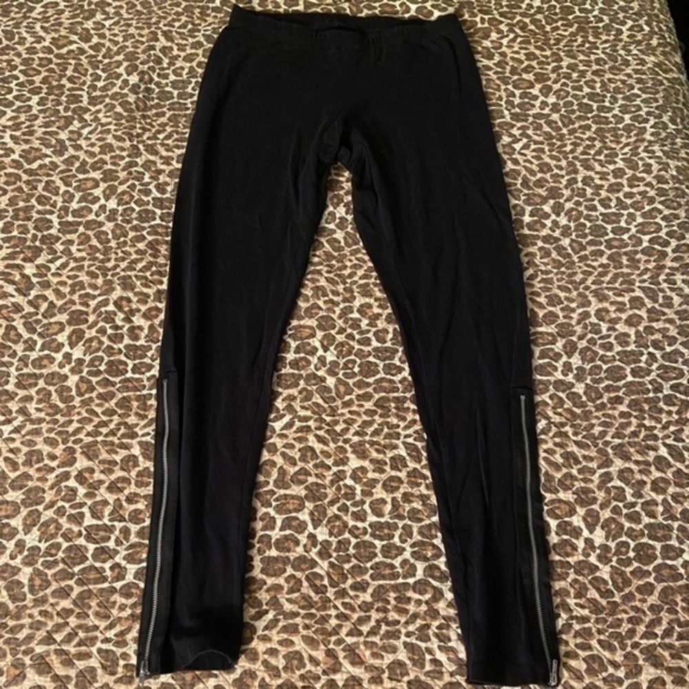 Old Navy Black Zipper Hem Leggings Large